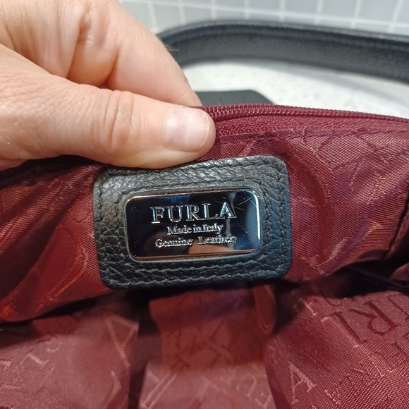 AUTH! Furla large shoulder / crossbody bag - Picture 11 of 15